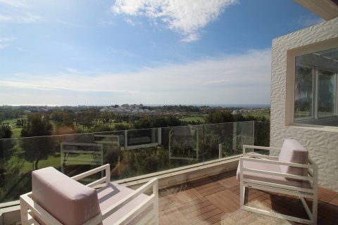 Villa for sale in Estepona, Malaga, Spain 3 bedrooms, 350 sq.m. No. 21151 - photo 17