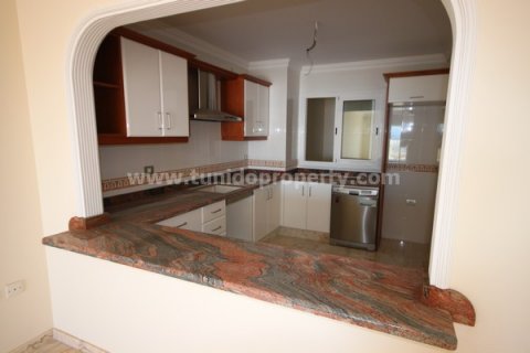 Apartment for sale in Acantilado De Los Gigantes, Tenerife, Spain 2 bedrooms, 90 sq.m. No. 24302 - photo 9