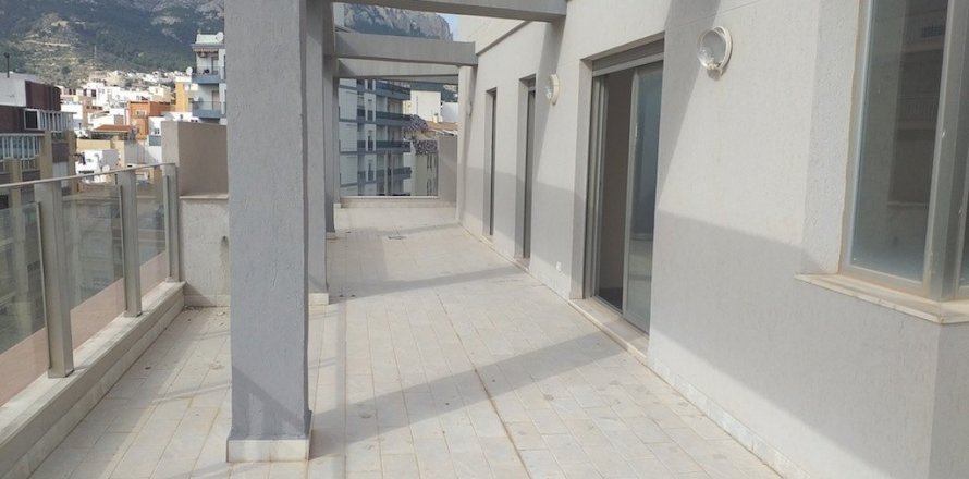 Penthouse in Calpe, Alicante, Spain 1 bedroom, 50 sq.m. No. 25034