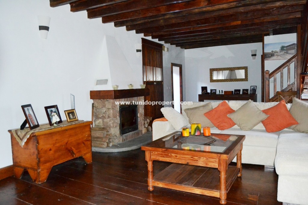 Villa a Granadilla de Abona, Tenerife, Spagna 2 camere da letto, 260 mq. N° 24366