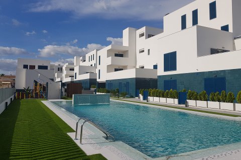 Apartment for sale in Playa Flamenca II, Alicante, Spain 1 bedroom, 52 sq.m. No. 19269 - photo 2