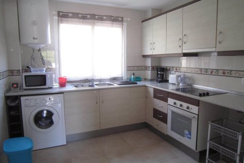 Bungalow for sale in Calpe, Alicante, Spain 3 bedrooms, 142 sq.m. No. 25023 - photo 4