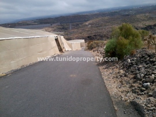 Terreno a Guia de Isora, Tenerife, Spagna 135000 mq. N° 24325
