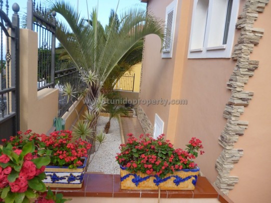 Villa a Torviscas, Tenerife, Spagna 4 camere da letto, 400 mq. N° 24286