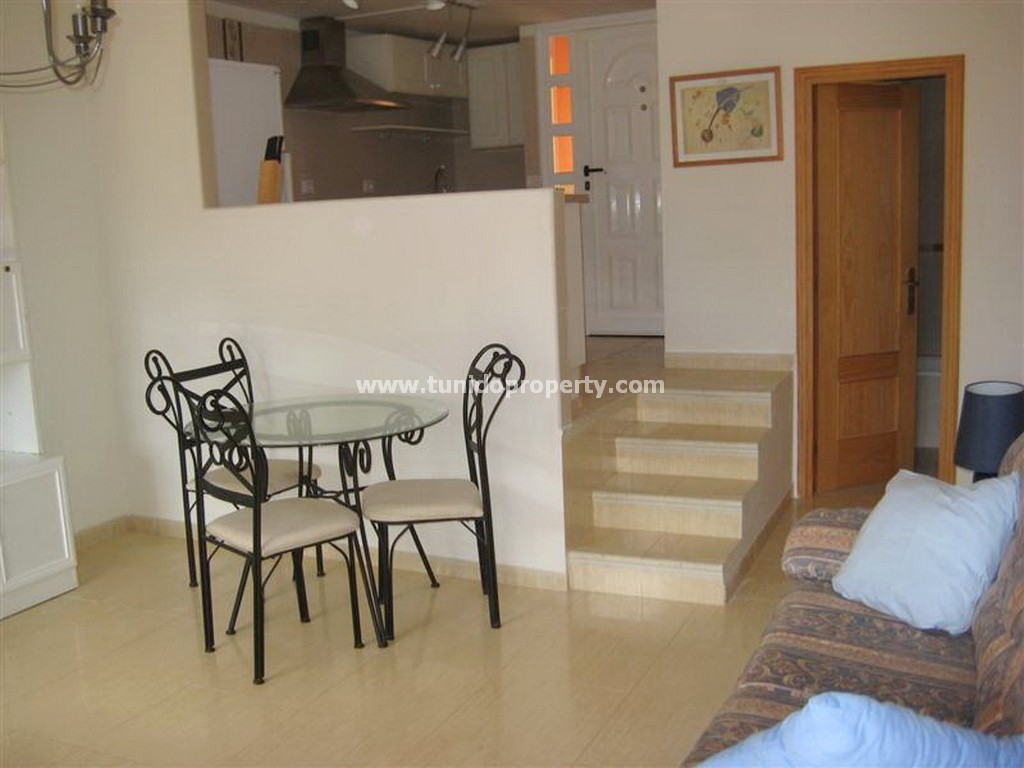 Villa a Arona, Tenerife, Spagna 9 camere da letto, 330 mq. N° 24344