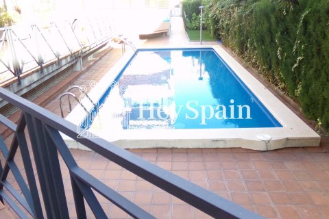 Apartment for sale in Sant Salvador, Tarragona, Spain 3 bedrooms, 75 sq.m. No. 19422 - photo 24