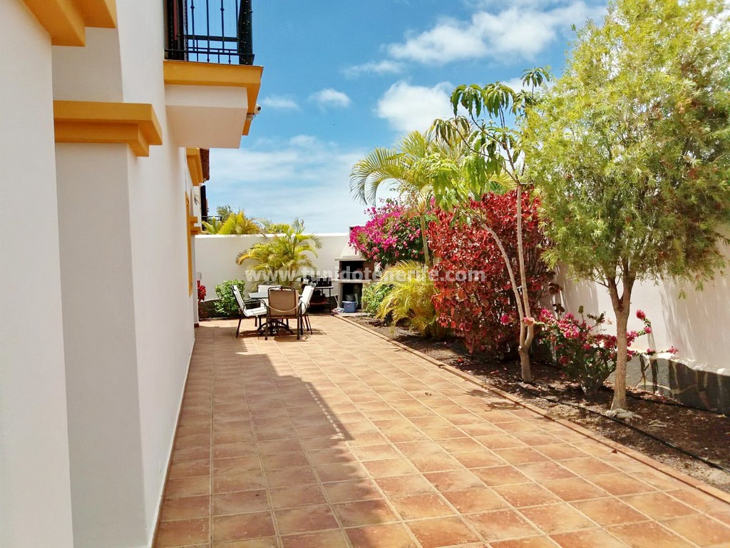 Villa en Torviscas, Tenerife, España 5 dormitorios, 512 m2 No. 24517