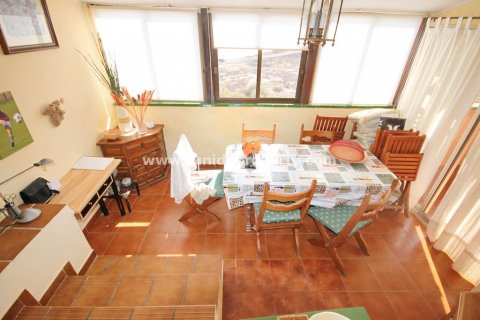 Duplex for sale in Costa del Silencio, Tenerife, Spain 3 bedrooms,  No. 24377 - photo 5