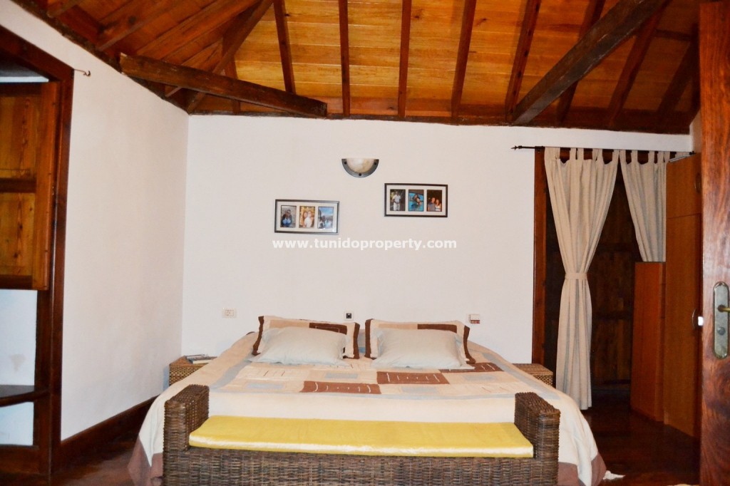 Villa a Granadilla de Abona, Tenerife, Spagna 2 camere da letto, 260 mq. N° 24366