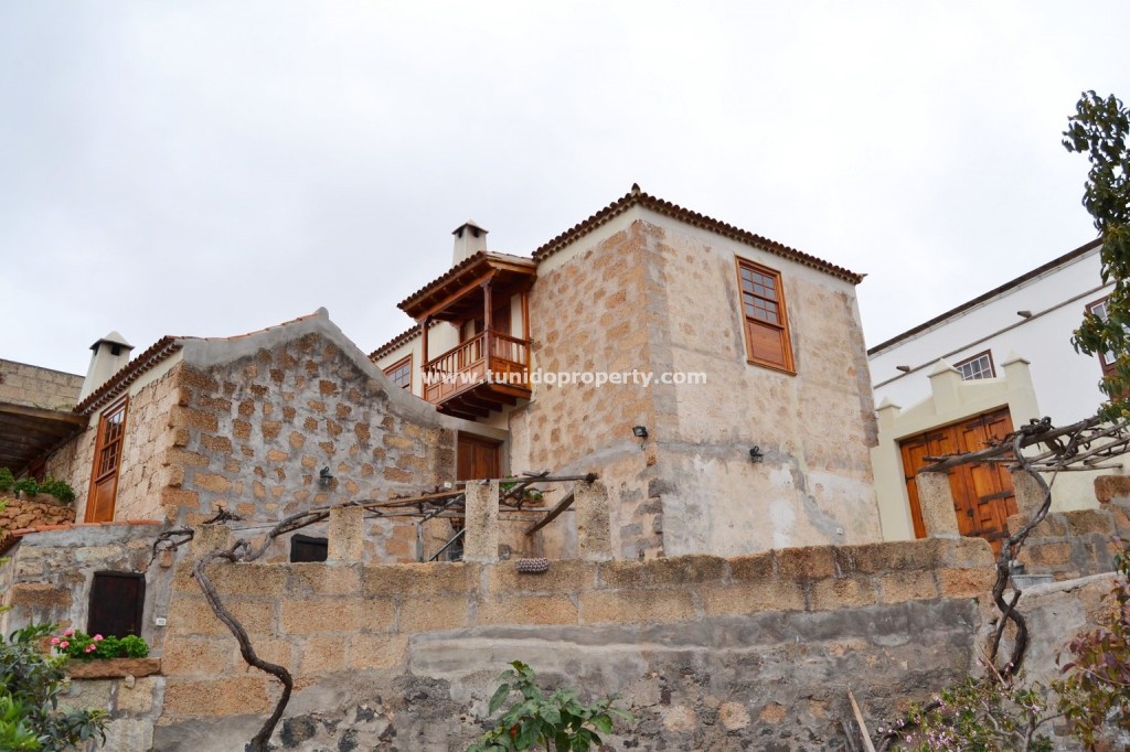 Villa a Granadilla de Abona, Tenerife, Spagna 2 camere da letto, 260 mq. N° 24366