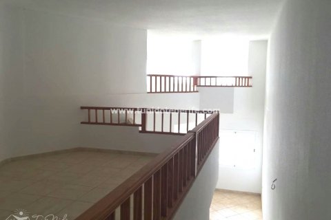 Penthouse for sale in Torviscas, Tenerife, Spain 2 bedrooms, 187 sq.m. No. 24655 - photo 3