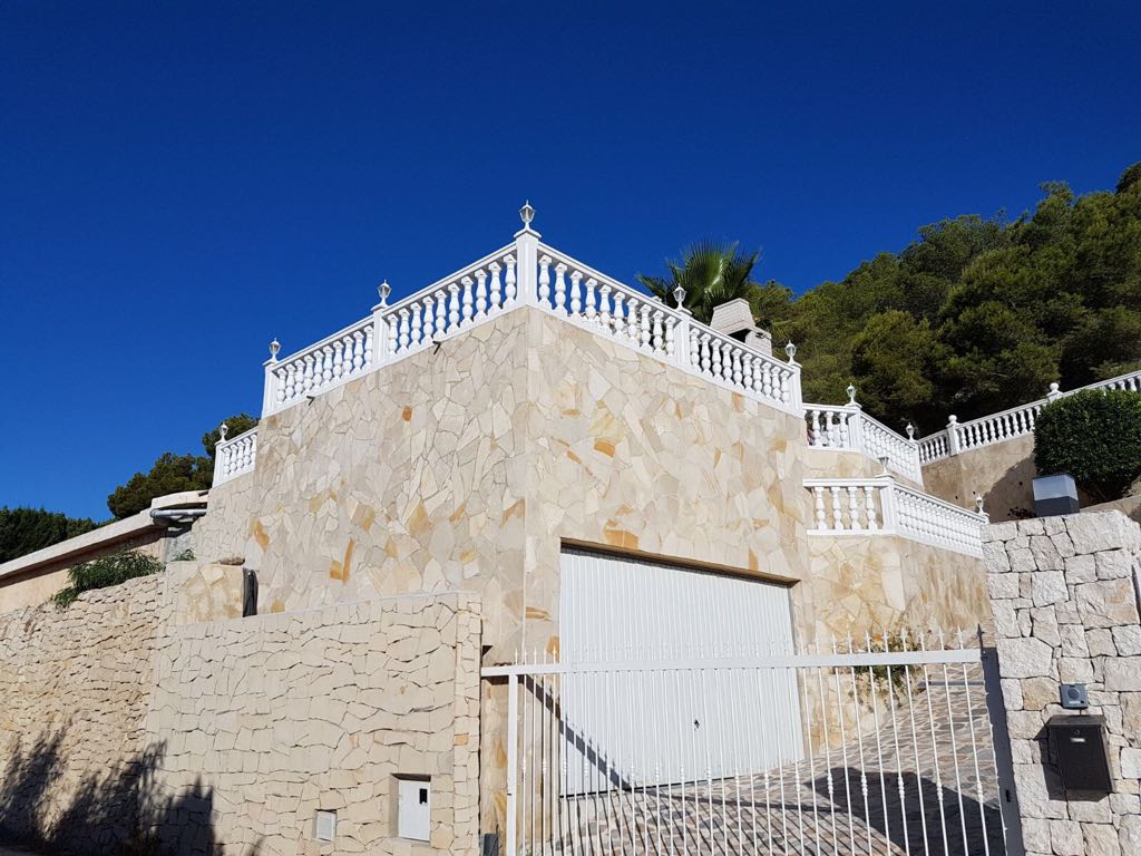 Villa i Calpe, Alicante, Spanien 4 sovrum, 380 kvm. Nr. 24997