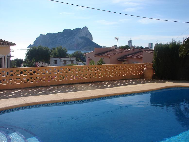 Villa in Calpe, Alicante, Spain 3 bedrooms, 250 sq.m. No. 25080