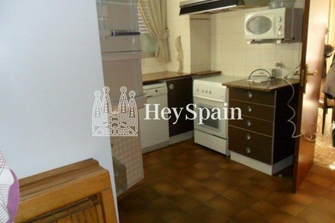 House for sale in Coma-Ruga, Tarragona, Spain 6 bedrooms, 325 sq.m. No. 19431 - photo 23