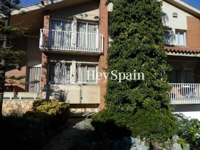 Casa a Coma-Ruga, Tarragona, Spagna 6 camere da letto, 325 mq. N° 19431