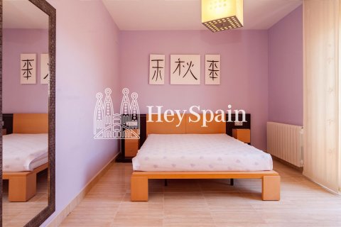 House for sale in Coma-Ruga, Tarragona, Spain 4 bedrooms, 463 sq.m. No. 19432 - photo 5