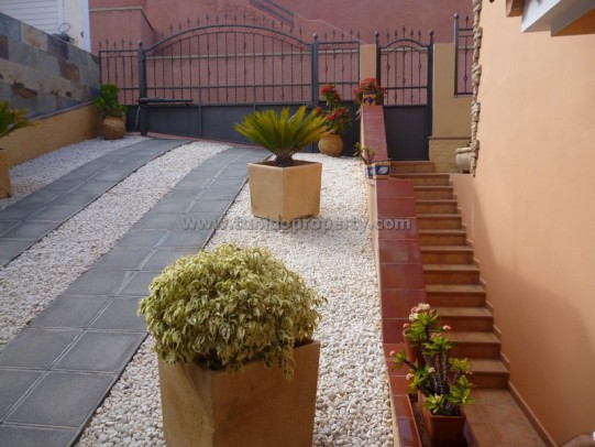 Villa a Torviscas, Tenerife, Spagna 4 camere da letto, 400 mq. N° 24286