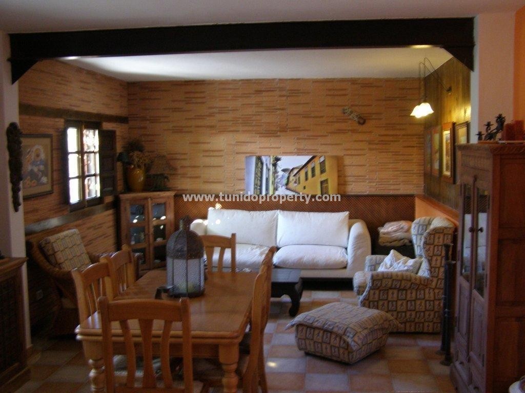 Villa in San Miguel de Abona, Tenerife, Spain 2 bedrooms, 2900 sq.m. No. 24355