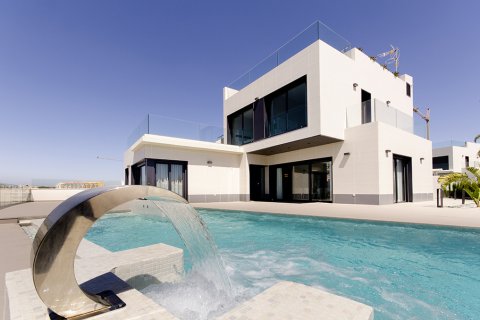 Villa for sale in Campoamor, Alicante, Spain 3 bedrooms,  No. 19254 - photo 1