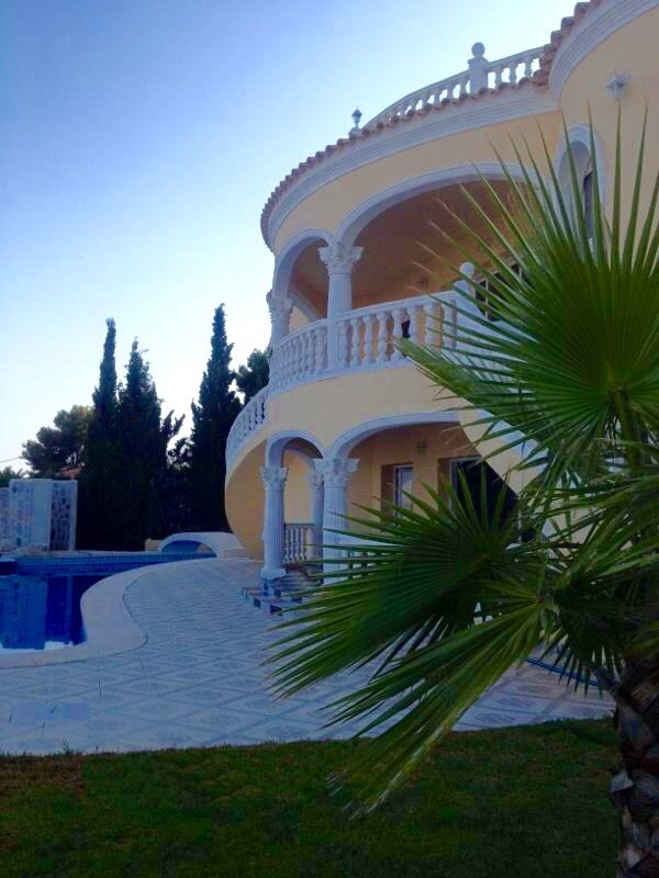 Villa i Calpe, Alicante, Spanien 4 sovrum, 380 kvm. Nr. 24997