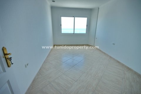 Apartment for sale in San Eugenio, Tenerife, Spain 3 bedrooms, 192 sq.m. No. 24371 - photo 19