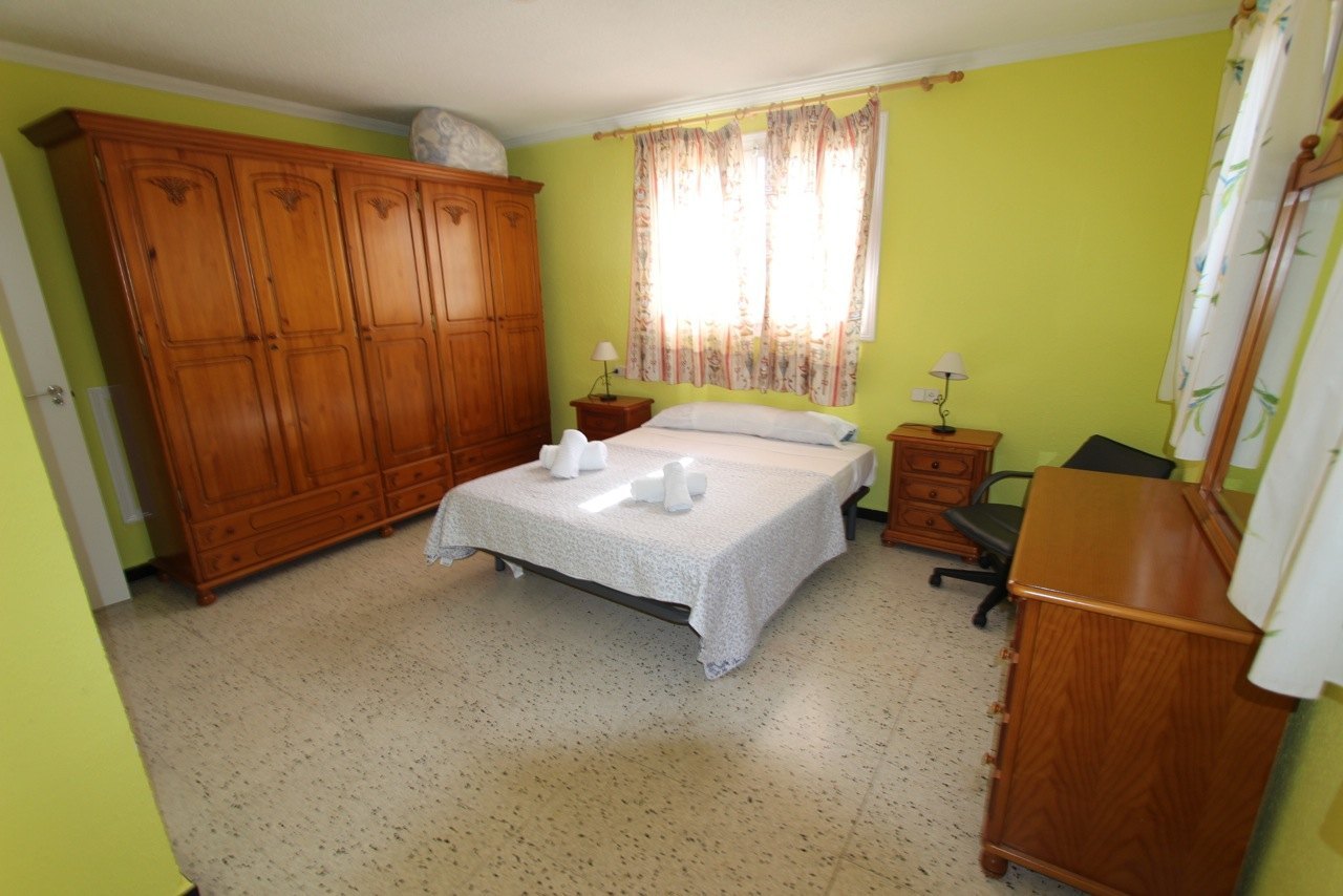 Villa i Calpe, Alicante, Spanien 7 sovrum, 300 kvm. Nr. 25141