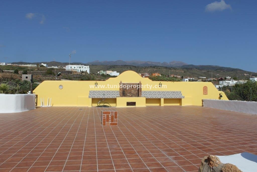 Villa in San Miguel de Abona, Tenerife, Spain 2 bedrooms, 2900 sq.m. No. 24355