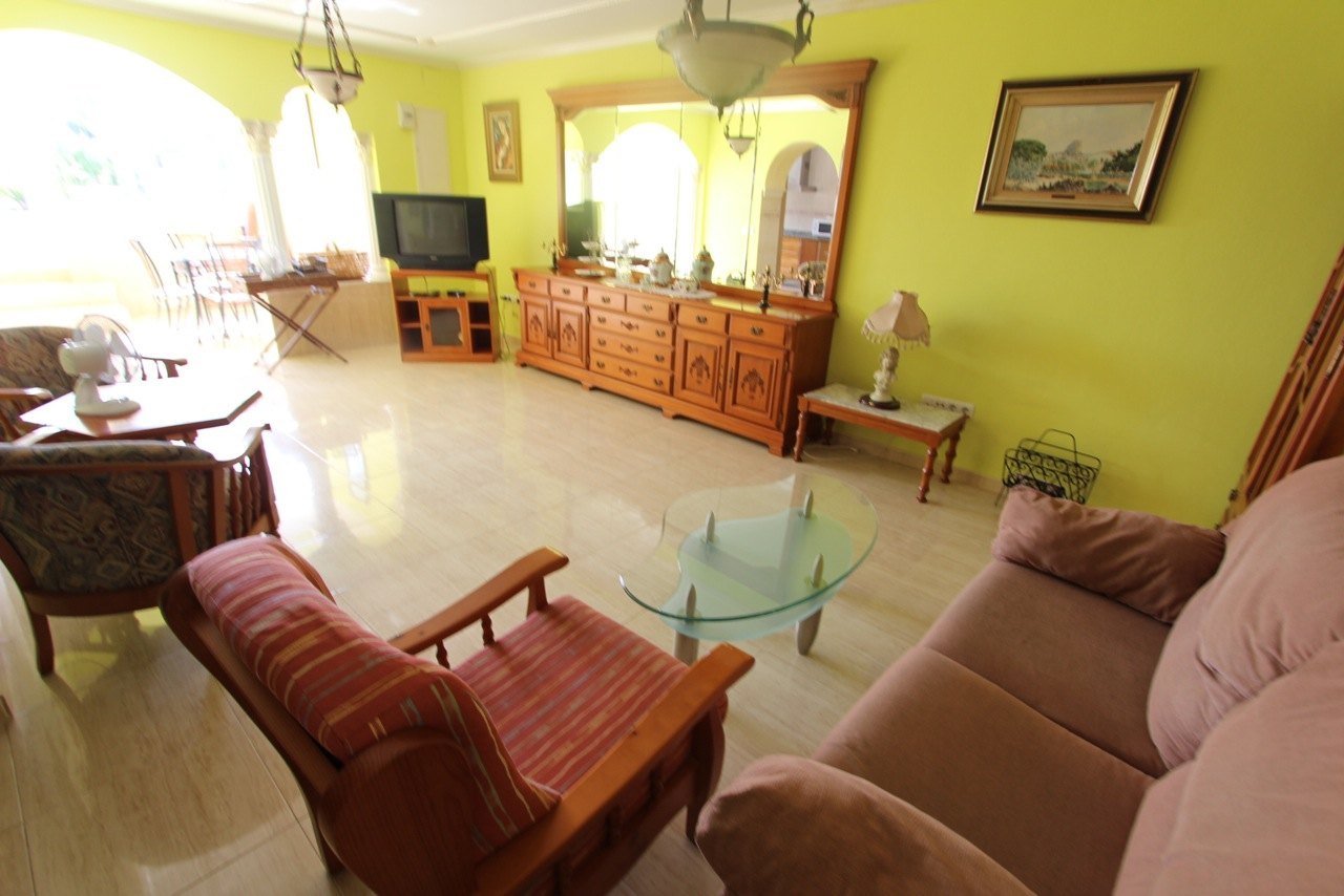 Villa i Calpe, Alicante, Spanien 7 sovrum, 300 kvm. Nr. 25141