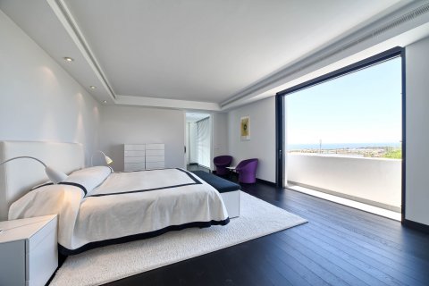 Villa for sale in Benahavis, Malaga, Spain 5 bedrooms, 610 sq.m. No. 21019 - photo 29