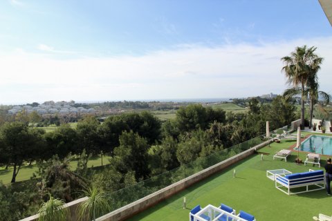 Villa for sale in Estepona, Malaga, Spain 3 bedrooms, 350 sq.m. No. 21151 - photo 9