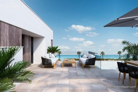 Villa for sale in Pilar de la Horadada, Alicante, Spain 4 bedrooms, 223 sq.m. No. 27890 - photo 15