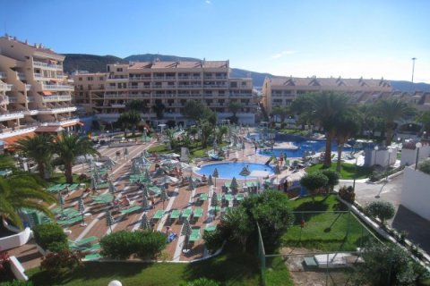 Duplex for sale in Playa de las Americas, Tenerife, Spain 6 bedrooms, 230 sq.m. No. 24290 - photo 16