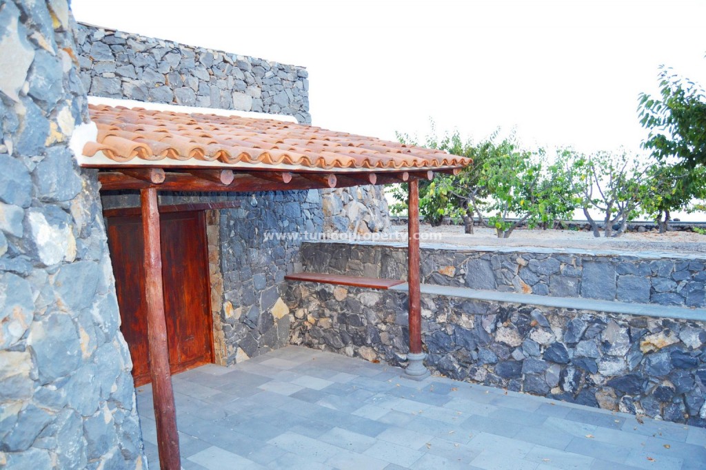 Finca in Granadilla de Abona, Tenerife, Spain 2 bedrooms, 80 sq.m. No. 24367