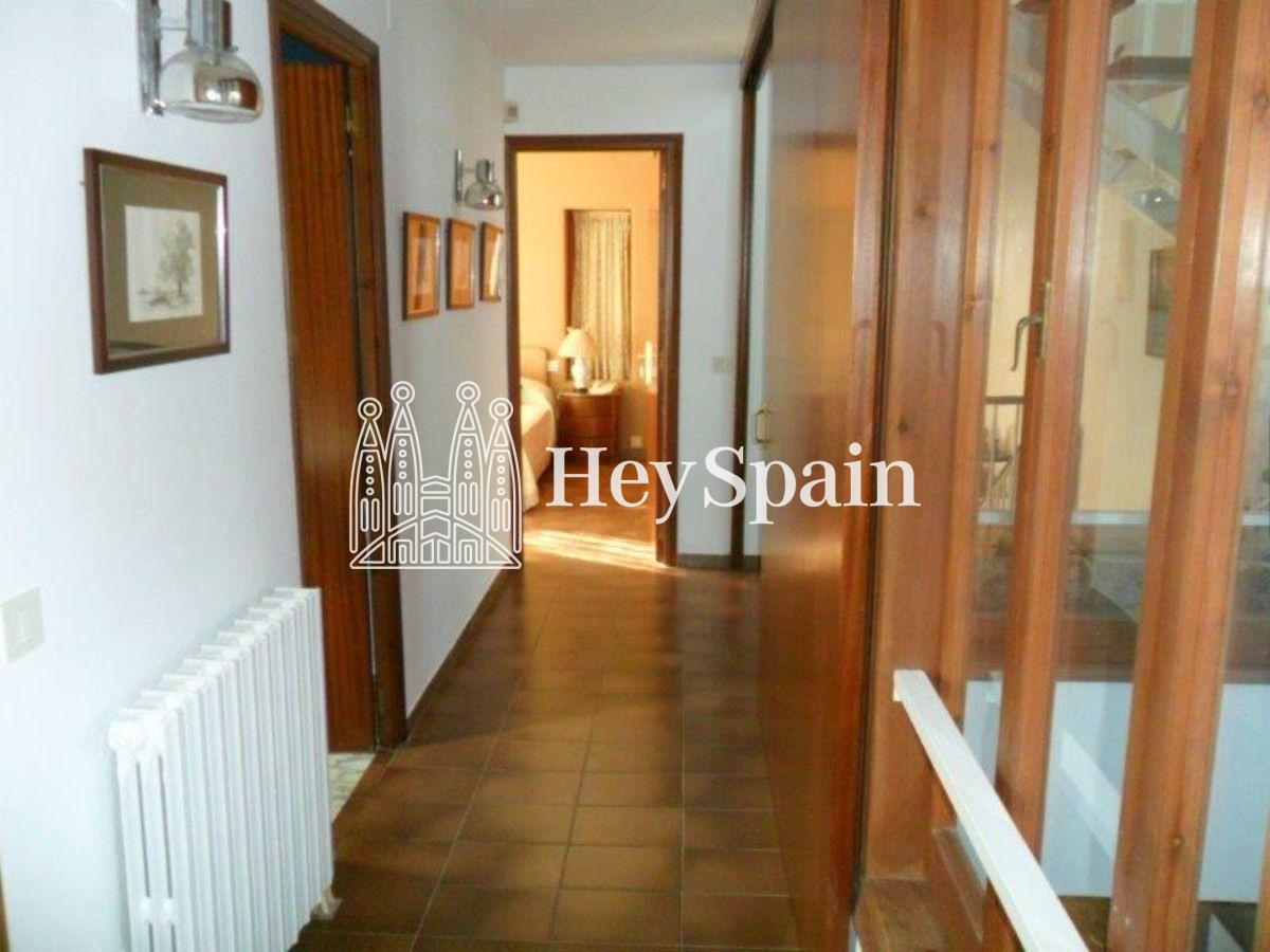 Casa a Coma-Ruga, Tarragona, Spagna 6 camere da letto, 325 mq. N° 19431