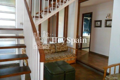House for sale in Coma-Ruga, Tarragona, Spain 6 bedrooms, 325 sq.m. No. 19431 - photo 9