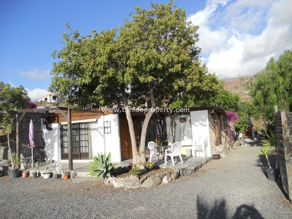 Finca in Guia de Isora, Tenerife, Spain 4 bedrooms, 110 sq.m. No. 24357