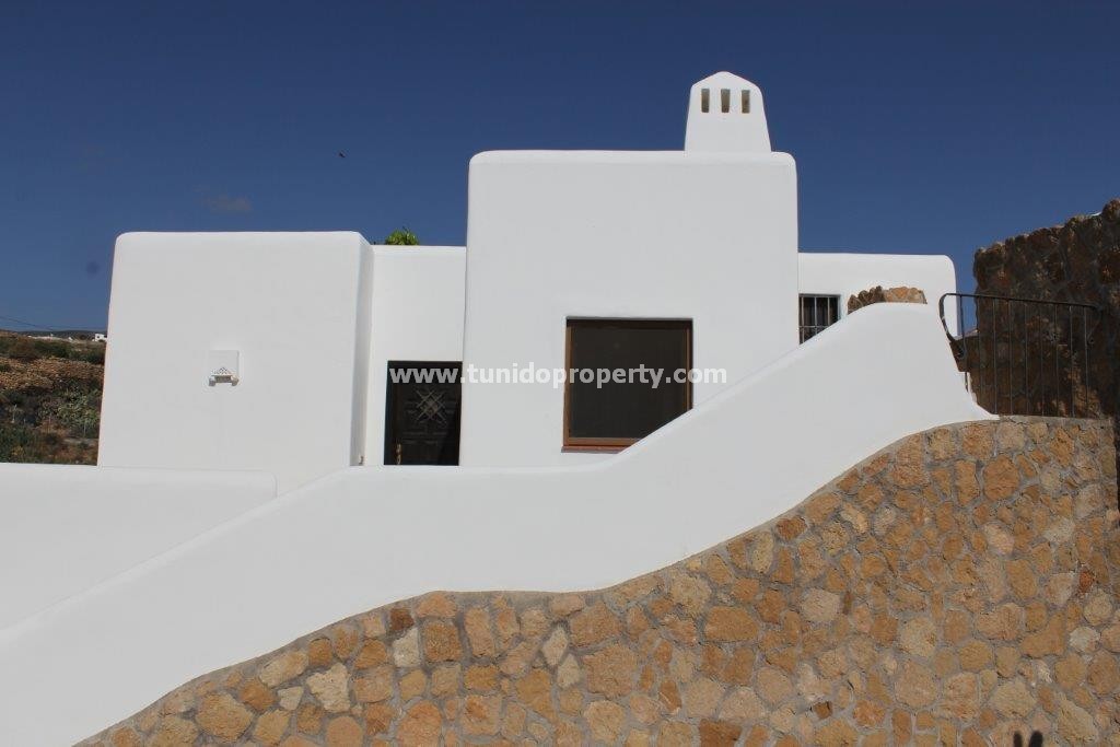 Villa in San Miguel de Abona, Tenerife, Spain 2 bedrooms, 2900 sq.m. No. 24355