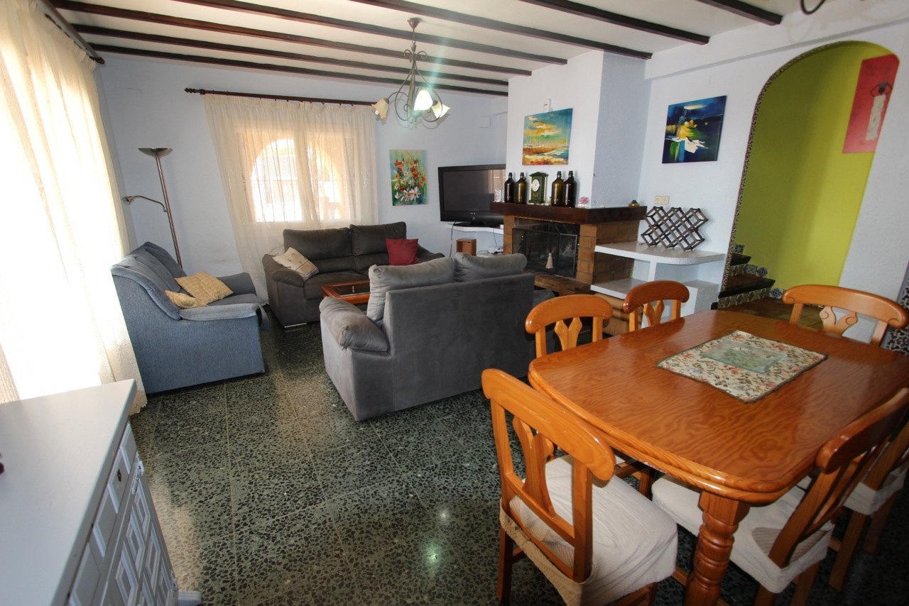 Villa i Calpe, Alicante, Spanien 7 sovrum, 300 kvm. Nr. 25141