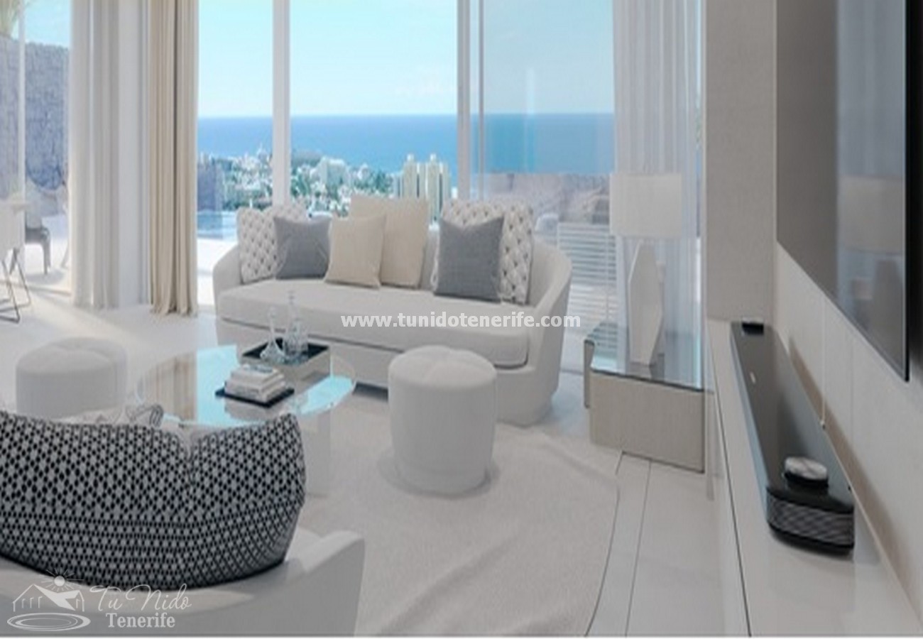 Villa in San Eugenio, Tenerife, Spain 5 bedrooms, 300 sq.m. No. 24609