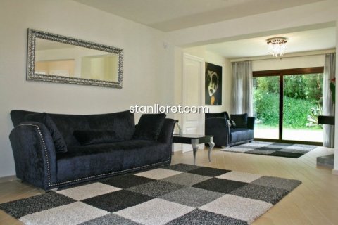 Villa for sale in Lloret de Mar, Girona, Spain 4 bedrooms, 300 sq.m. No. 21185 - photo 6