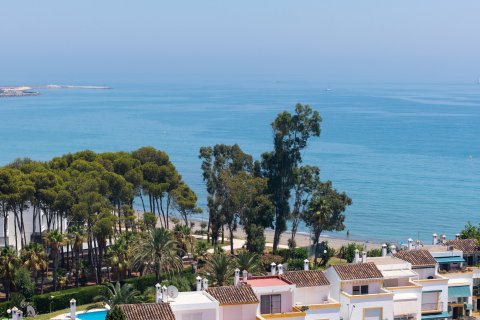 Penthouse for sale in Estepona, Malaga, Spain 3 bedrooms, 151 sq.m. No. 21074 - photo 3