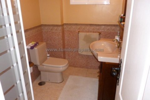 Villa for sale in Torviscas, Tenerife, Spain 4 bedrooms, 400 sq.m. No. 24286 - photo 18