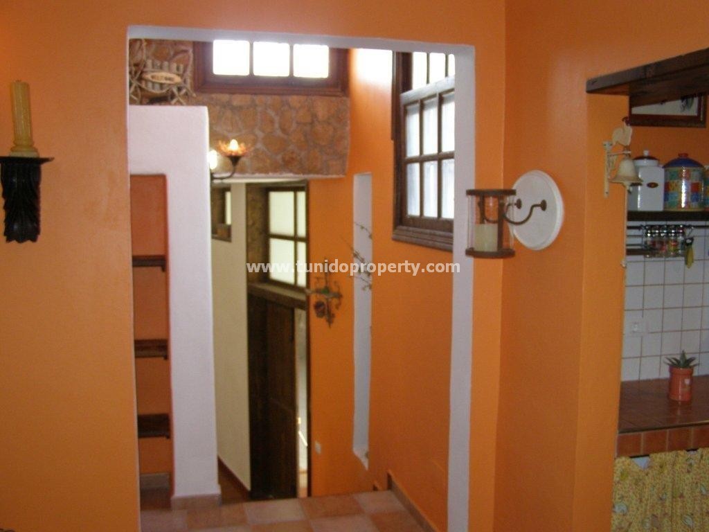Villa in San Miguel de Abona, Tenerife, Spain 2 bedrooms, 2900 sq.m. No. 24355