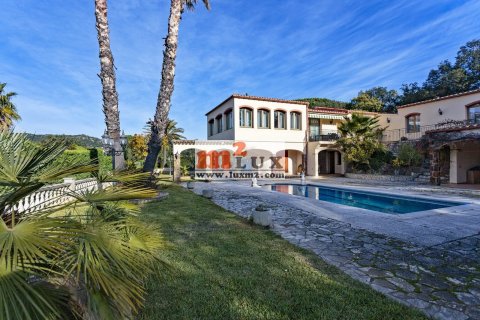 Villa for sale in Calonge, Girona, Spain 5 bedrooms, 457 sq.m. No. 30216 - photo 10