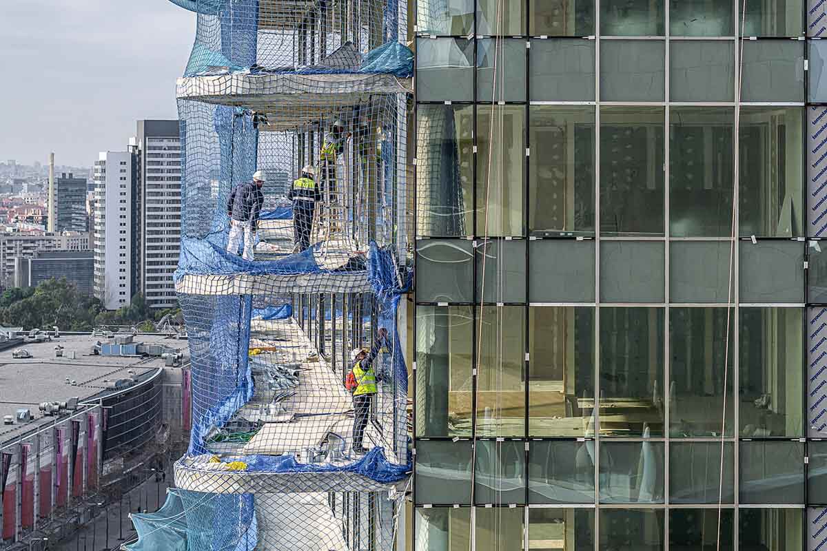 Comprar una propiedad en construcción o «sobre plano» en España Comprar una propiedad en construcción o «sobre plano» en España