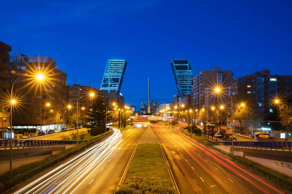 Factores que afectan los precios inmobiliarios en España Factores que afectan los precios inmobiliarios en España