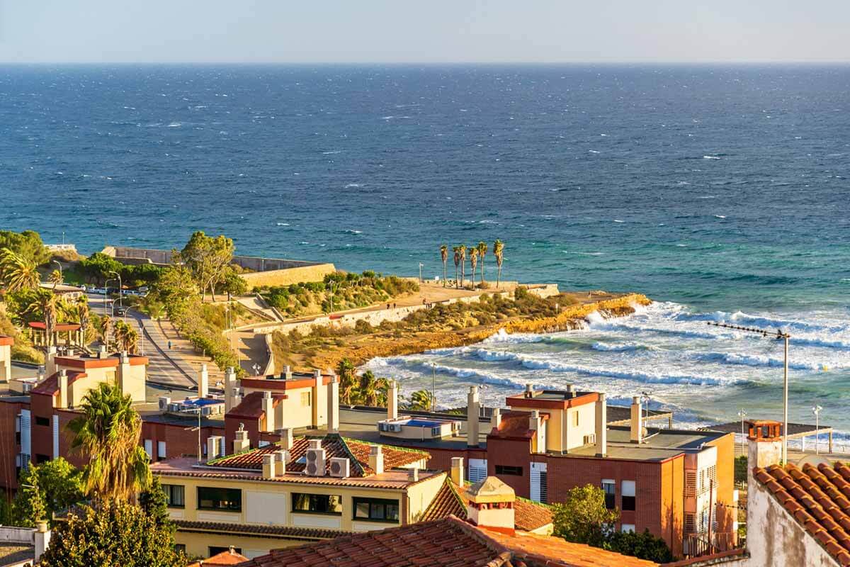 Overview of the Costa Daurada. What kind of property can you buy on the Gold Coast?