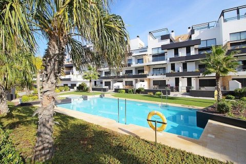 Apartment for sale in La Zenia, Alicante, Spain 3 bedrooms, 82 sq.m. No. 29044 - photo 1