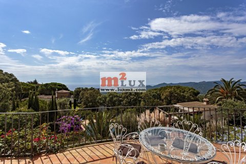 Villa for sale in Platja D'aro, Girona, Spain 4 bedrooms, 206 sq.m. No. 28701 - photo 6