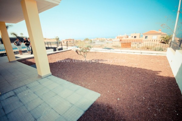 Villa in Callao Salvaje, Tenerife, Spain 4 bedrooms, 170 sq.m. No. 24278